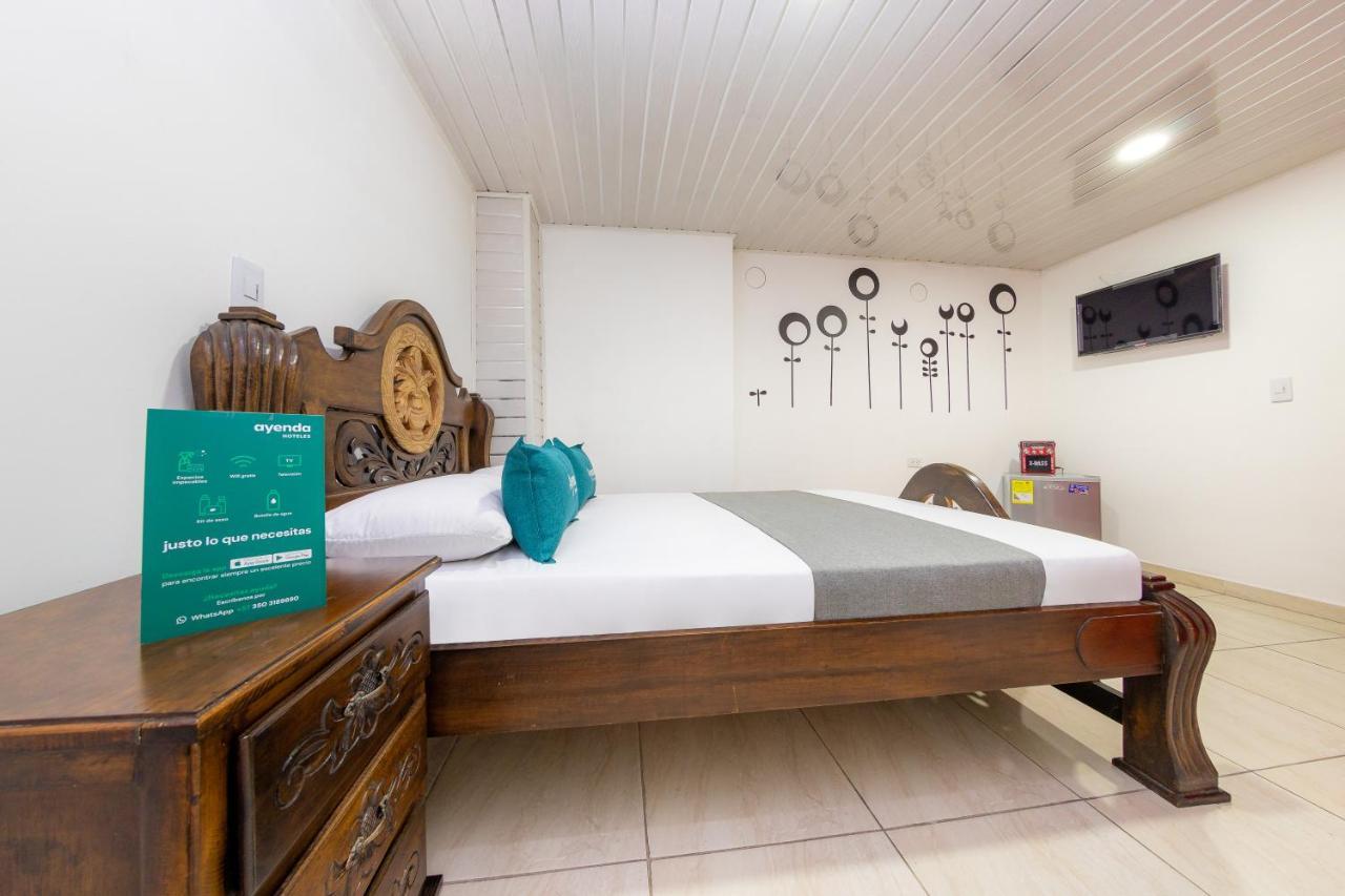 Hotel Vegas Sergio Medellín Extérieur photo
