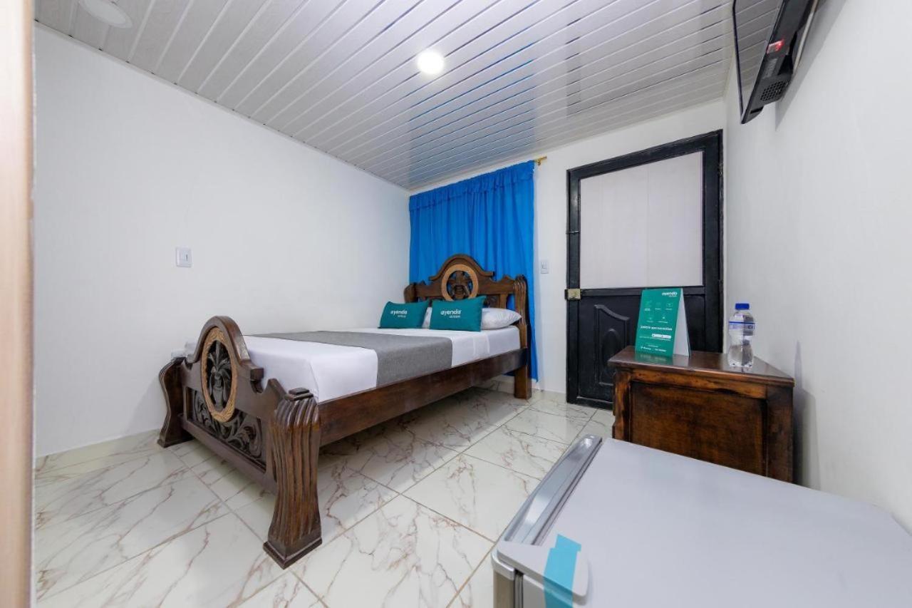 Hotel Vegas Sergio Medellín Extérieur photo
